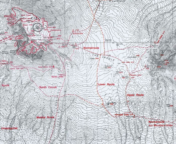 1. Tag Marangu Gate 1840m - Mandara Hut 2675m ca. 8 km, 3 h - Maundi Krater 2775m ca. 4 km, 1 h