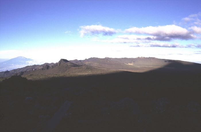 Mt. Meru 4566m, Shira 3955m
