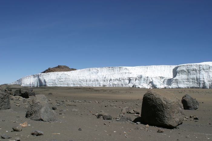 Askari 5760m  Furtwanglergletscher Kraterboden